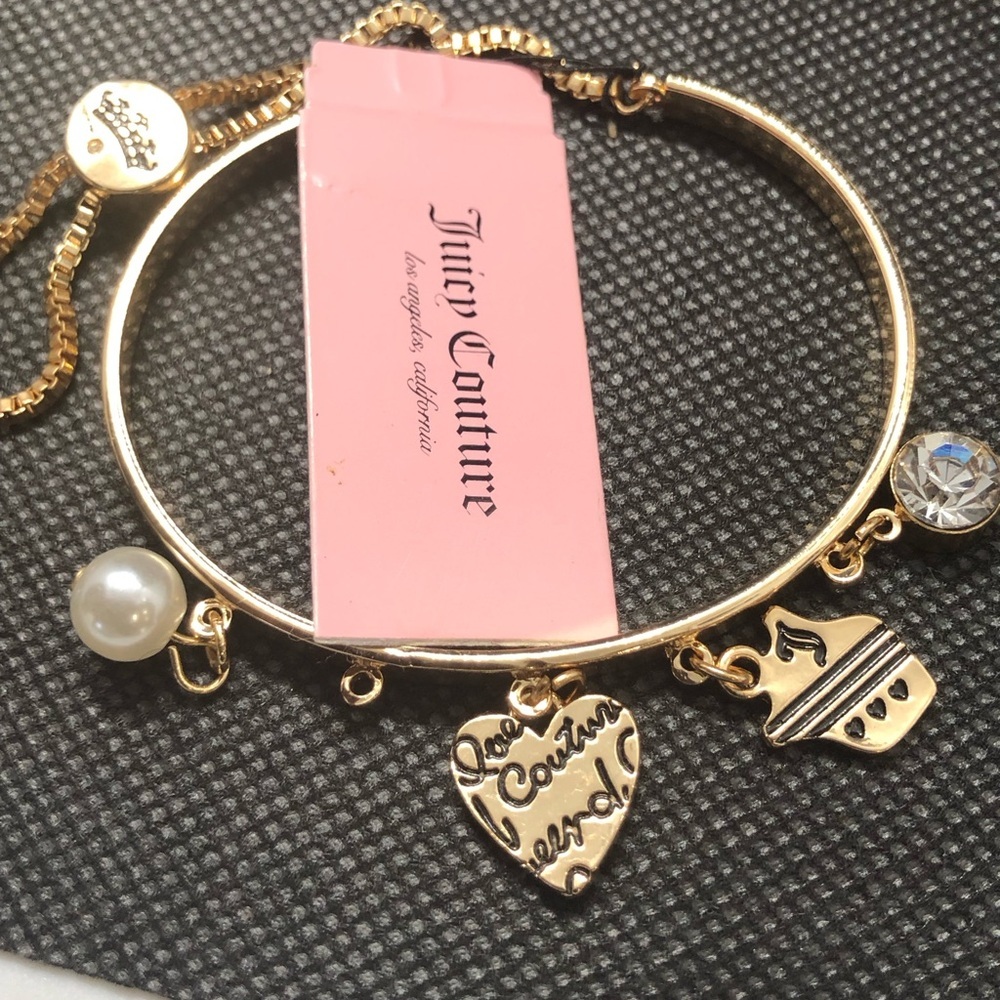 Juicy Couture gold plated pearl heart‎ charm bracelet bangle new
